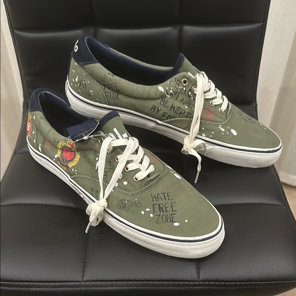 Men's Polo Ralph Lauren Canvas Sneakers - Picture 2 of 8